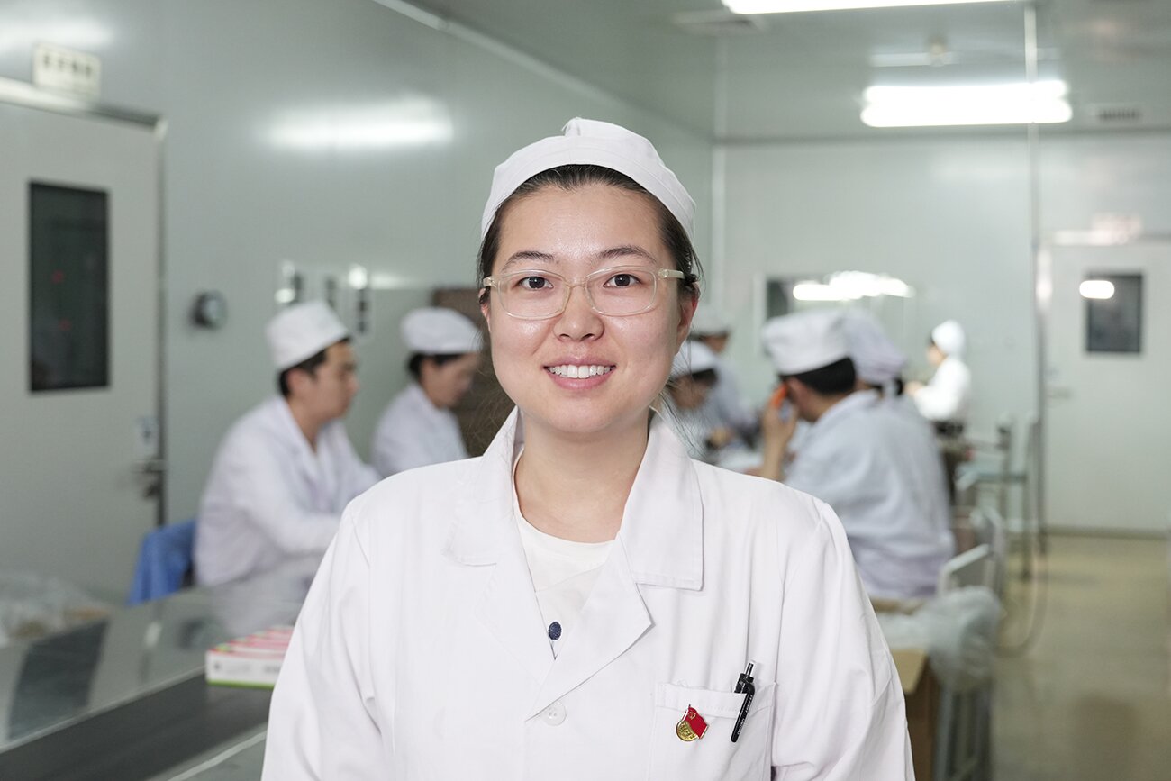 千亿国际集团国资战队“英雄谱”事迹专栏——中药公司粉针综合制剂车间工段长杨洋